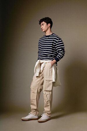 DeFacto %100 Pamuk Gabardin Pantolon Wide Leg Bol Rahat Kesim Kargo Cepli Düz Paça B5286AX24SPBG700