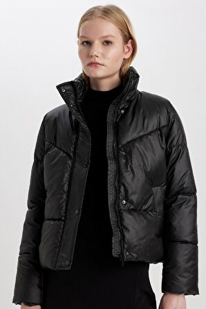 DeFacto Su İtici Şişme Mont Dik Yaka Fermuar Çıtçıtlı Cepli C5163AX23WNBK27