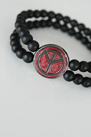 Barış Figürlü Bordo Renk Füme Metal Aksesuarlı Çift Sıra Oniks Doğal Taş Erkek Bileklik