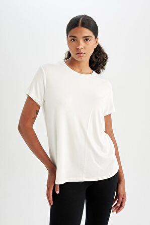 DeFactoFit Standart Fit Bisiklet Yaka Sporcu Basic Düz Kısa Kollu Tişört D1904AX24AUER105
