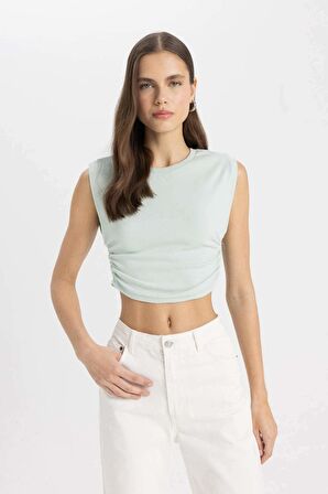 DeFacto Slim Fit Dar Kesim Bisiklet Yaka Basic Düz Kolsuz Tişört A9420AX24SPGN1114