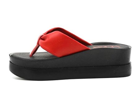 VOGA 2583 DOLGU TOPUK PARMAK ARASI CASUAL ANATOMİK TERLİK
