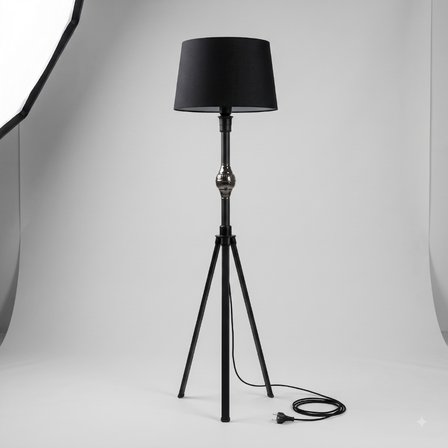 Enderun Tripod Metal Ayaklı Lambader Siyah Hazır Başlık Köşe Lambası Salon Aydınlatması