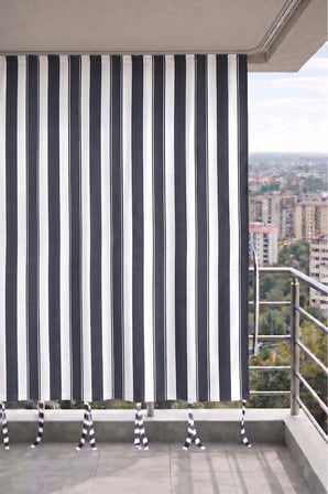 Antrasit-Beyaz balkon perdesi kornişli bağcıklı dış mekan dayanıklı balkon brandası