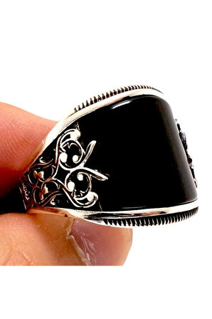 Oniks Taşlı Sarmaşık Motifli Erkek Gümüş Yüzük