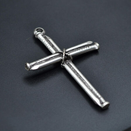 Çivili Haç Kolye Ucu - Antik Gümüş Kaplama - Kod:134