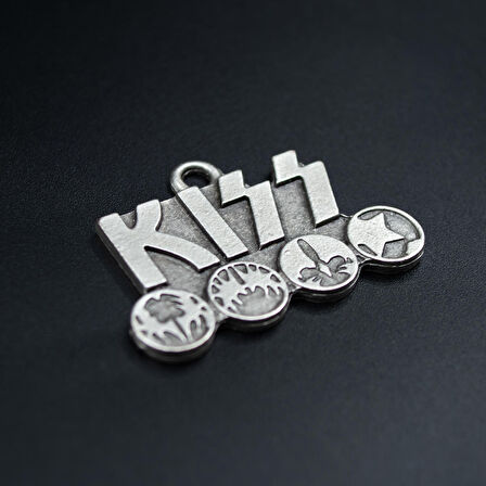 Kiss Kolye Ucu - Antik Gümüş Kaplama - Kod:300