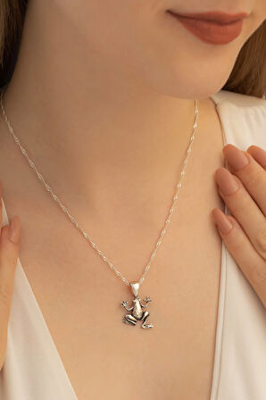 Kurbağa Figürlü Kadın Gümüş Kolye