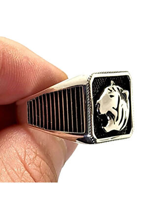 Kaplan Figürlü Erkek Gümüş Yüzük