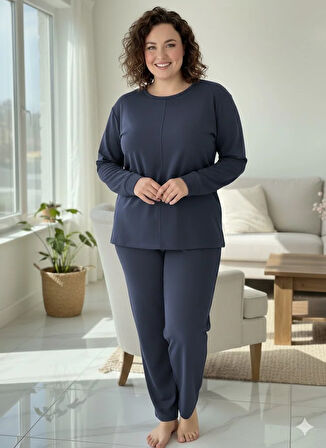 KADIN LACİVERT EŞOFMAN TAKIMI