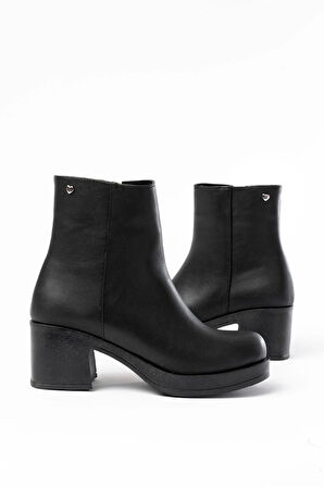 Siyah Fermuarlı Kalın Topuklu Günlük Kadın Bot