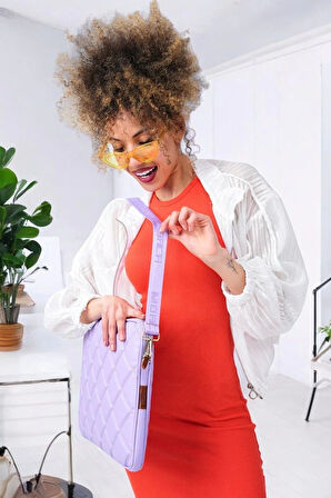 Kapitone 15-16" İnç Lila Notebook Tablet Laptop Kılıfı