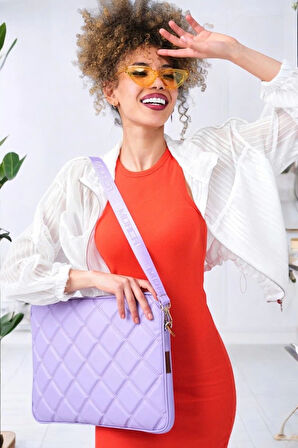 Kapitone 15-16" İnç Lila Notebook Tablet Laptop Kılıfı