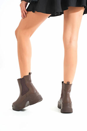 Kahverengi Yüksek Tabanlı Lastikli Günlük Kadın Bot