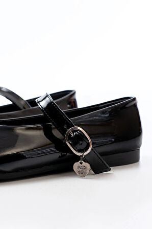 İNF-324 Siyah Rugan Baretli Tokalı Günlük Kadın Babet