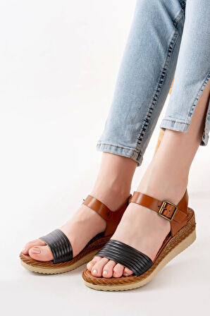 Siyah Ortopedik Hakiki Deri Dolgu Kadın Sandalet