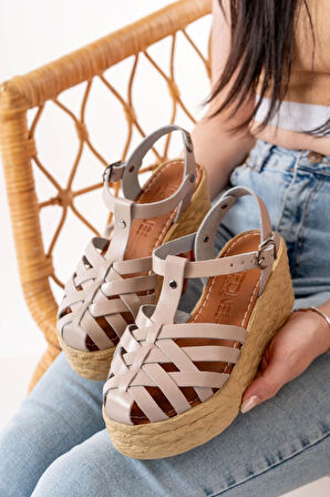 Bej Ortopedik Hakiki Deri Dolgu Kadın Sandalet