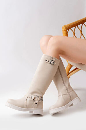 Bej Toka Aksesuarlı Fermuarlı Günlük Kadın Çizme