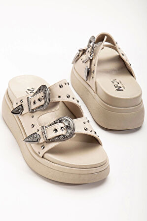 Bej Dolgu Topuk Kadın Sandalet