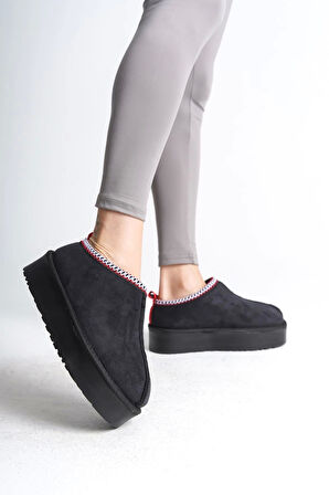 Leıla Bağcıksız Düz Ve Kalın Taban İçi Kürklü Kısa Süet Kadın Bot  St - Siyah