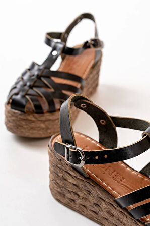 Siyah Ortopedik Hakiki Deri Dolgu Kadın Sandalet