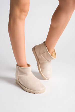 Jolıe Bağcıksız Düz Taban İçi Kürklü Kısa Süet Kadın Bot Kt - Krem