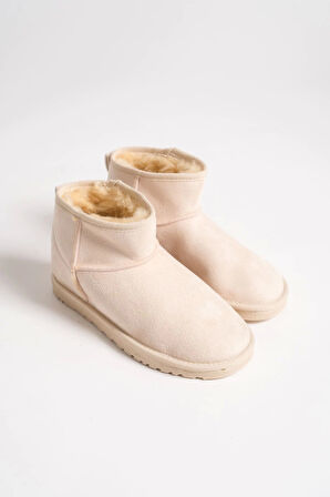 Jolıe Bağcıksız Düz Taban İçi Kürklü Kısa Süet Kadın Bot Kt - Krem