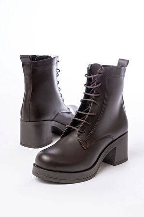 Kahverengi Bağcıklı Fermuarlı Kalın Topuklu Günlük Kadın Bot