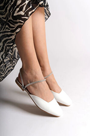 Carolıne Lastikli Ortopedik Rahat Taban Bilekten Taş Detaylı Kadın Babet Ayakkabı  Kt - Beyaz