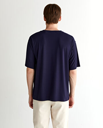 GANT Erkek Lacivert Relaxed Fit Bisiklet Yaka Logolu T-Shirt