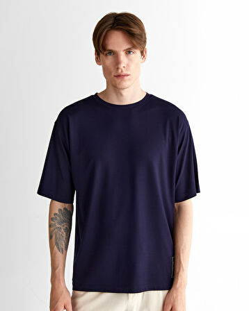 GANT Erkek Lacivert Relaxed Fit Bisiklet Yaka Logolu T-Shirt