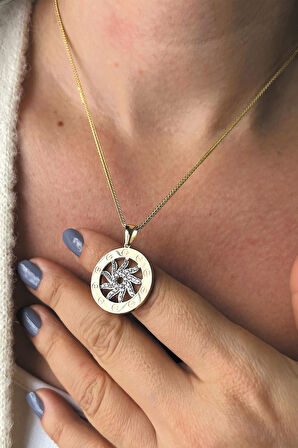 Altın Güneş Detaylı Kolye