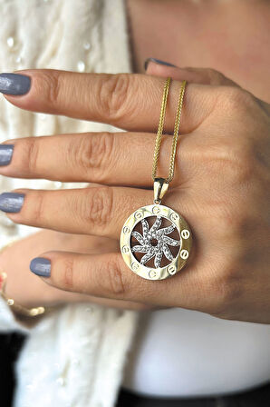 Altın Güneş Detaylı Kolye