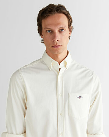 GANT Erkek Krem Regular Fit Düğmeli Yaka Gömlek