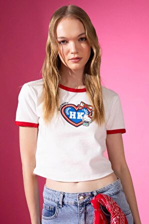 DeFacto Coool Hello Kitty Fitted Bisiklet Yaka Ribana Kısa Kollu Tişört D4215AX24HSWT32