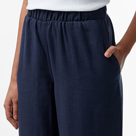Nautica Kadın Lacivert Regular Fit Keten Karışımlı Pantolon