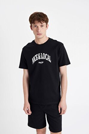 DeFacto Regular Fit Bisiklet Yaka Baskılı Kısa Kollu Tişört D4765AX24SMBK81