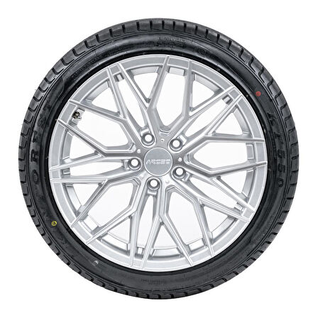 Kinforest 245/45ZRF19 98W KF550 2024 Yaz Lastiği