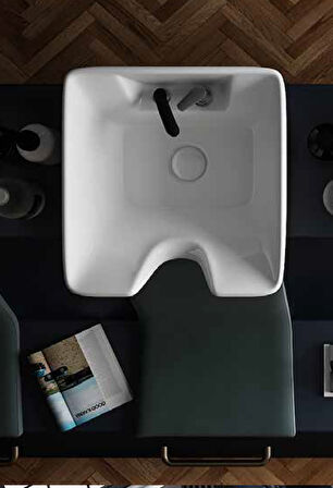 Seramik Kuaför Lavabosu 57 cm Beyaz Kadın Kare Yıkama Başlığı