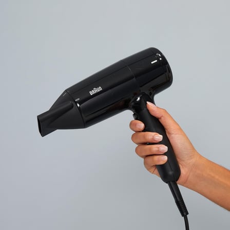 Braun BRHD225E Hd2.2 Iontec Difüzörlü Saç Kurutma Makinesi 2200W, 2 Başlıklı, 3 Kademe Isı Ayarı