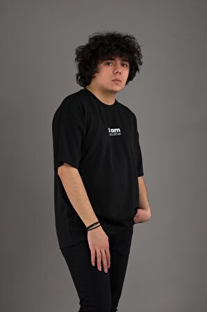 OVERSİZE MODAL KUMAŞ SIFIR YAKA BASKILI ERKEK T-SHİRT