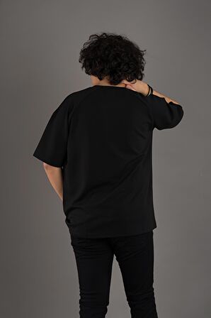 OVERSİZE MODAL KUMAŞ SIFIR YAKA BASKILI ERKEK T-SHİRT