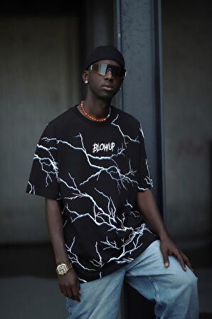 Oversize Pamuklu Bisiklet Yaka Şimşek Baskı Detaylı Erkek Yazlık T-shirt