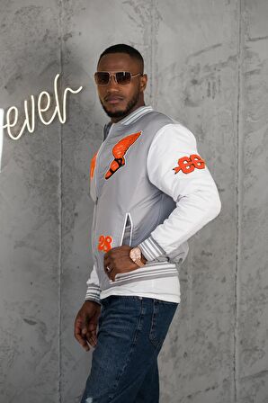Regular Fit Beli Lastikli Hafif Dolgulu Nakış Desenli Baharlık Kapitone Kolej Mont