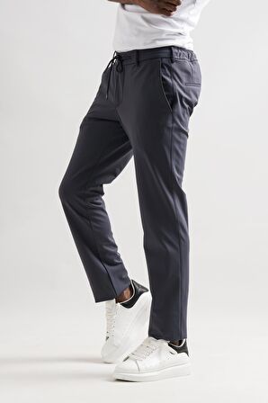 Slimfit Beli Lastikli Ve İplikli Polyamid Hafif Parlak Kışlık Kumaş Erkek Jogger Pantolon