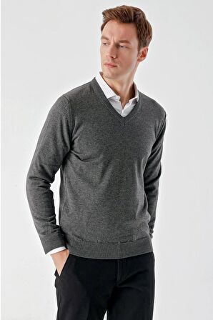 Slimfit V Yaka Düz Basic Model Pamuklu Erkek Uzun Kol Triko Kazak