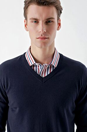 Slimfit V Yaka Düz Basic Model Pamuklu Erkek Uzun Kol Triko Kazak