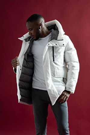 Slimfit Kapşonlu Çıtçıt Ve Fermuar Yan Fermuar Cepli Elyaf Dolgulu Astarlı Erkek Uzun Spor Mont