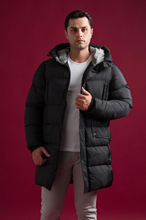 Slimfit Kapşonlu Çıtçıt Ve Fermuar Kapamalı Yan Ve Gögüs Fermuar Cepli Yoğun Elyaf Dolgulu Uzun Mont