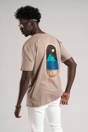 FBI Yarım Oversize (Hafif Bol Kesim) Arkası Baskılı Pamuklu T-shirt